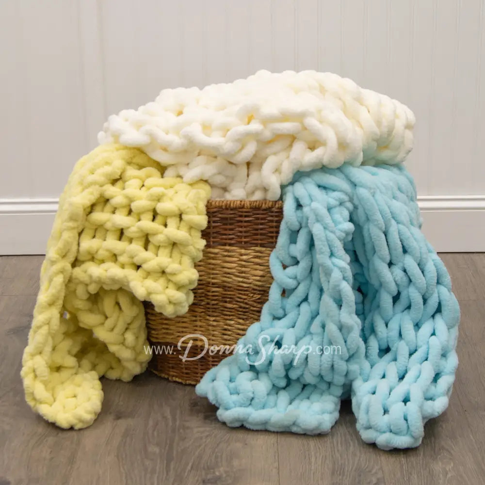 Donna Sharp Chenille Knit Throws Bedding