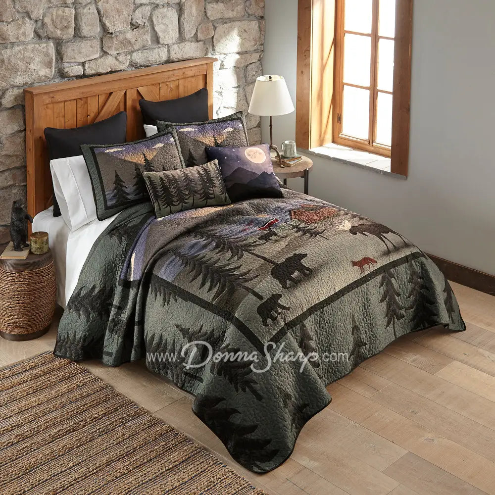 Donna Sharp Wild Retreat Ultra Comfort Quilt Collection - Bedding