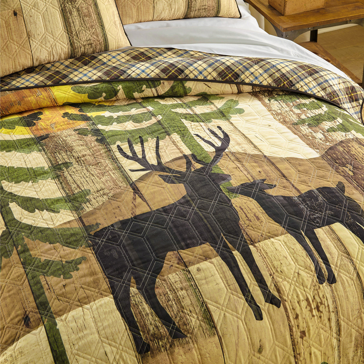 Donna Sharp Painted Deer Quilted Bedding Set