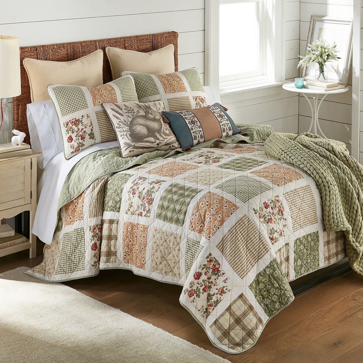 Donna Sharp Peach Rose 3pc Cotton Pieced Quilt Set