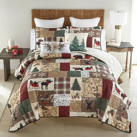 Dashing Lightweight Holiday Quilt Set King Set Holiday