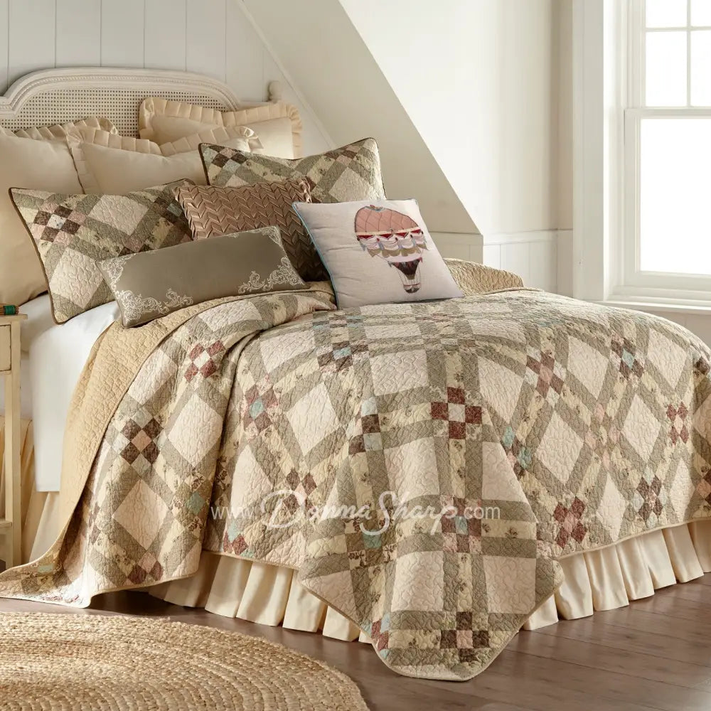 Dec Pillow American Beauty (Rect Emb) Bedding