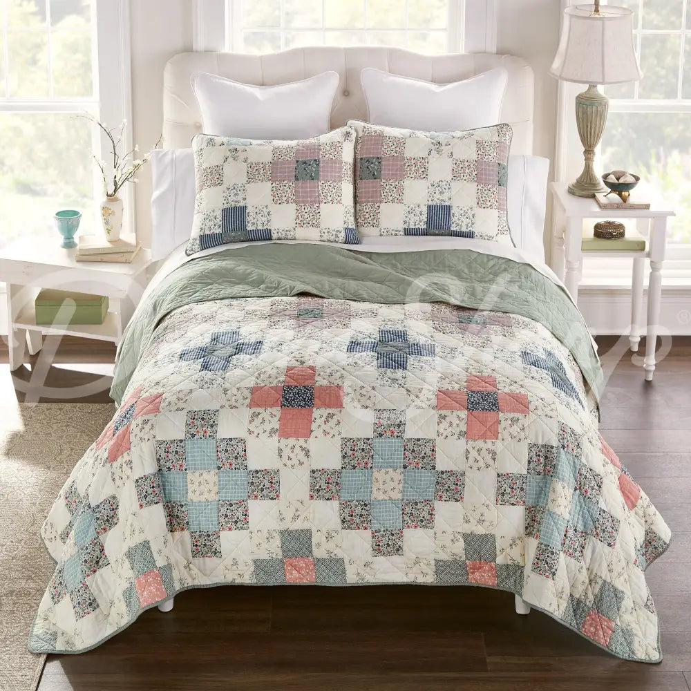 Donna Sharp April Patch 3Pc Cotton Pieced Quilt Set New