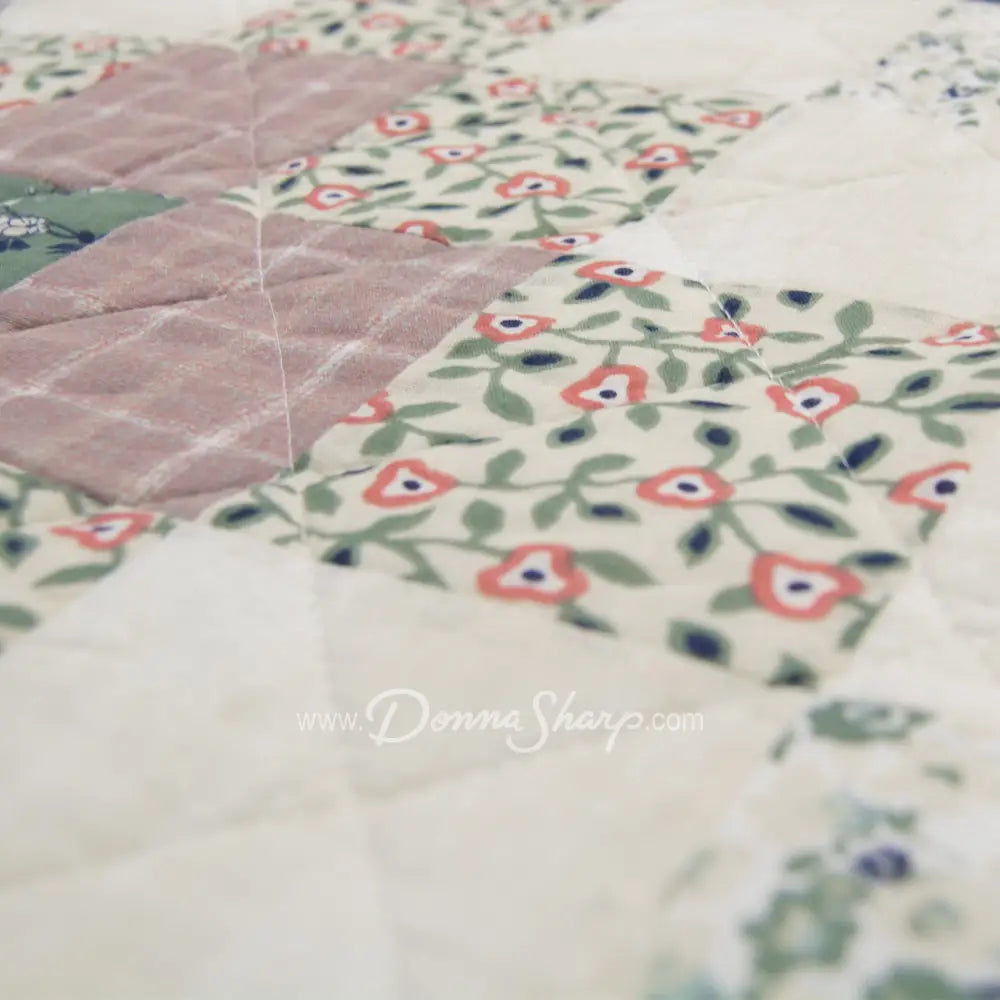 Donna Sharp April Patch 3Pc Cotton Pieced Quilt Set New