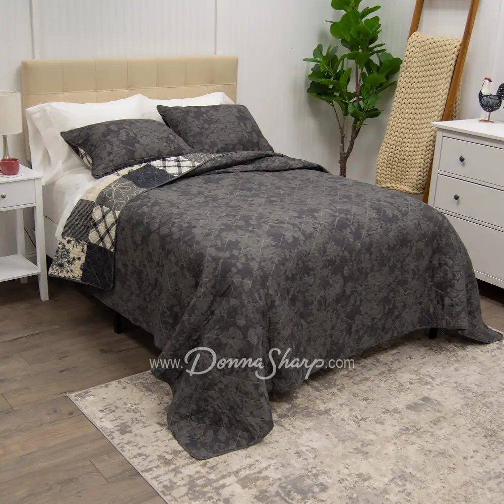 Augusta Cotton Quilt Set From Donna Sharp New