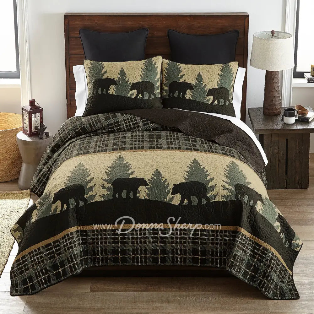 Donna Sharp Bear Walk Plaid Ultra Comfort Bedding Collection Bedding bear themed quilt with plaid border with two matching pillow shams