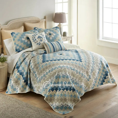 Donna Sharp Blue Diamond Polyester Quilt Collection Twin Set