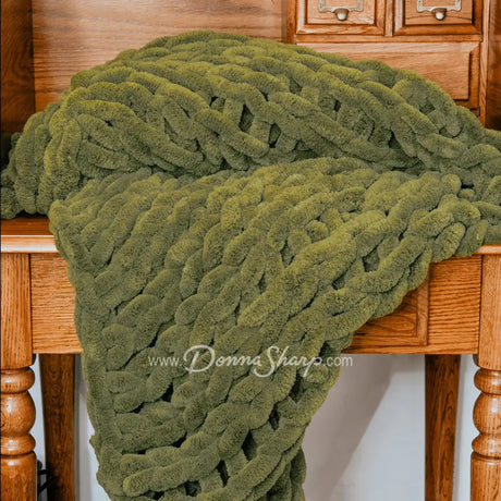 Donna Sharp Chenille Knit Throws Olive Bedding