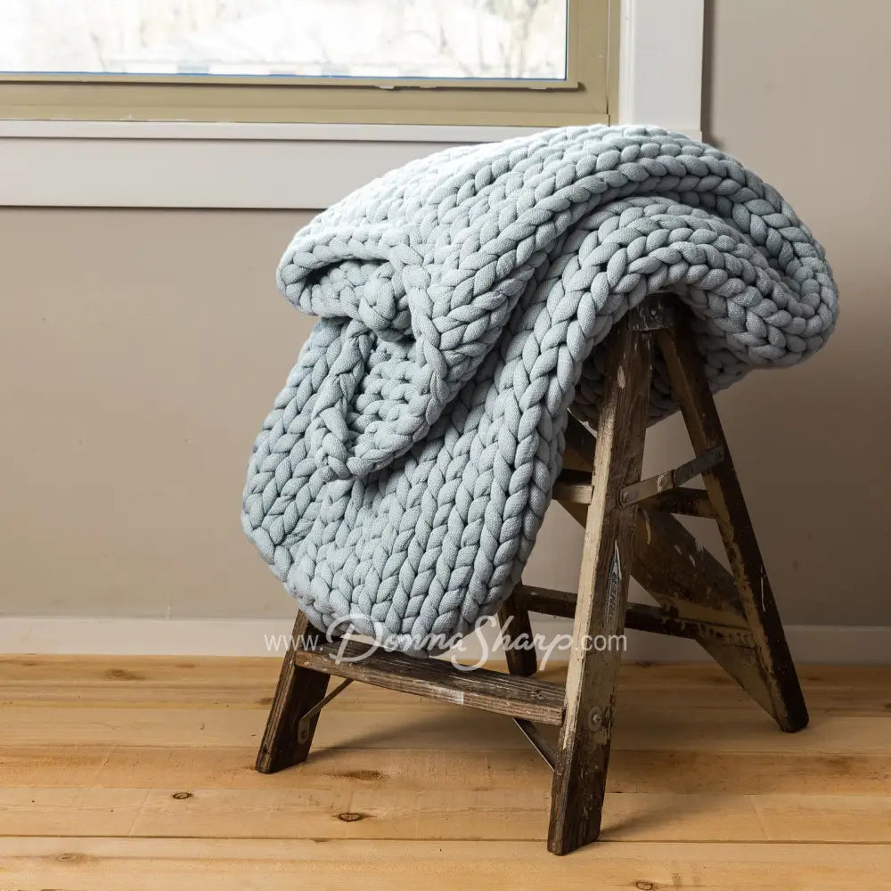 Chunky Knit Throws Blue Bedding