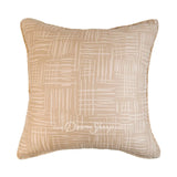 Dec, Dawn Mist UCC (Snow Fox)