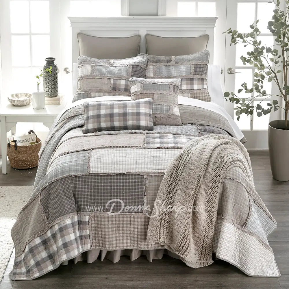 Donna Sharp Smoky Cobblestone Cotton Quilt Queen Quilt Bedding