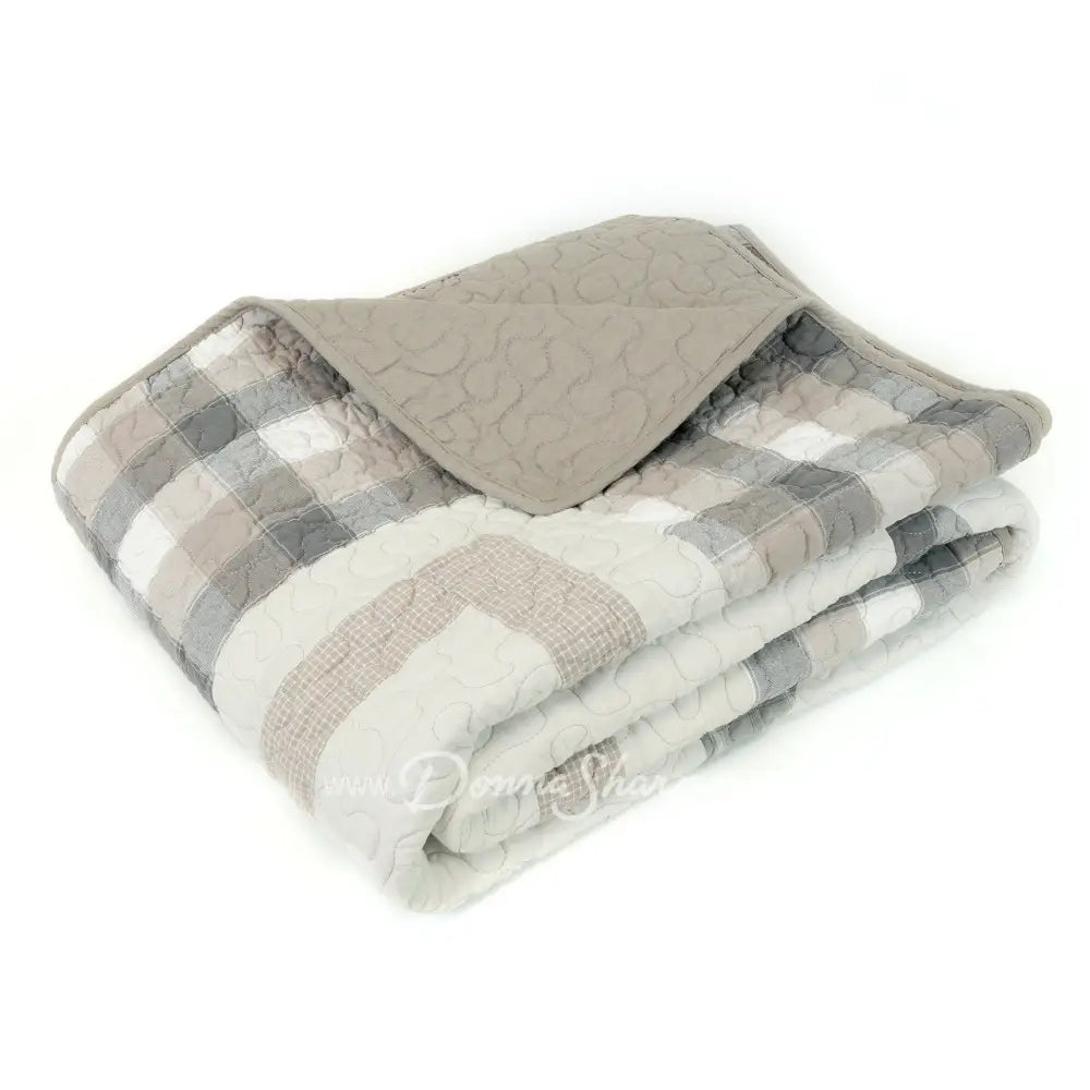 Donna Sharp Smoky Star Cotton Throw