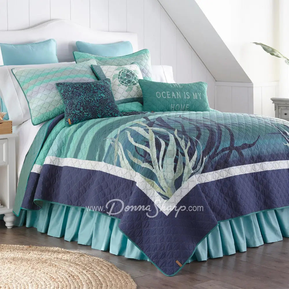 Donna Sharp Summer Surf Cotton Quilted Bedding